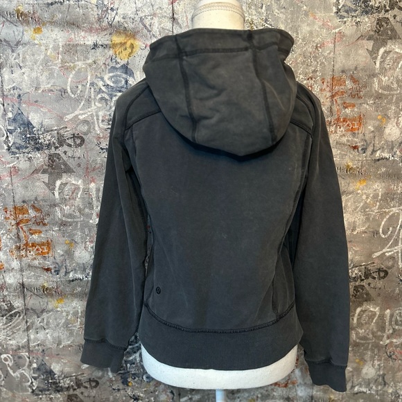 LULULEMON Dark Grey Soft Zip Up Jacket. - Picture 4 of 9